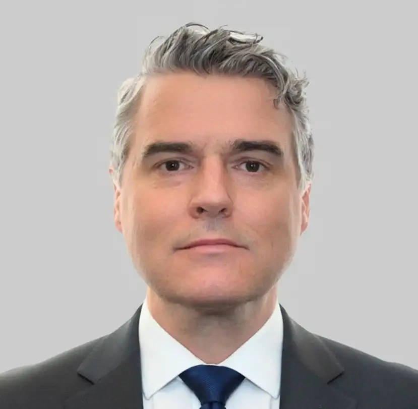Mr. Alyn  Bailey